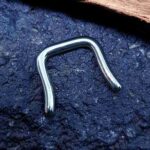 Uchwyt przegrody nosowej