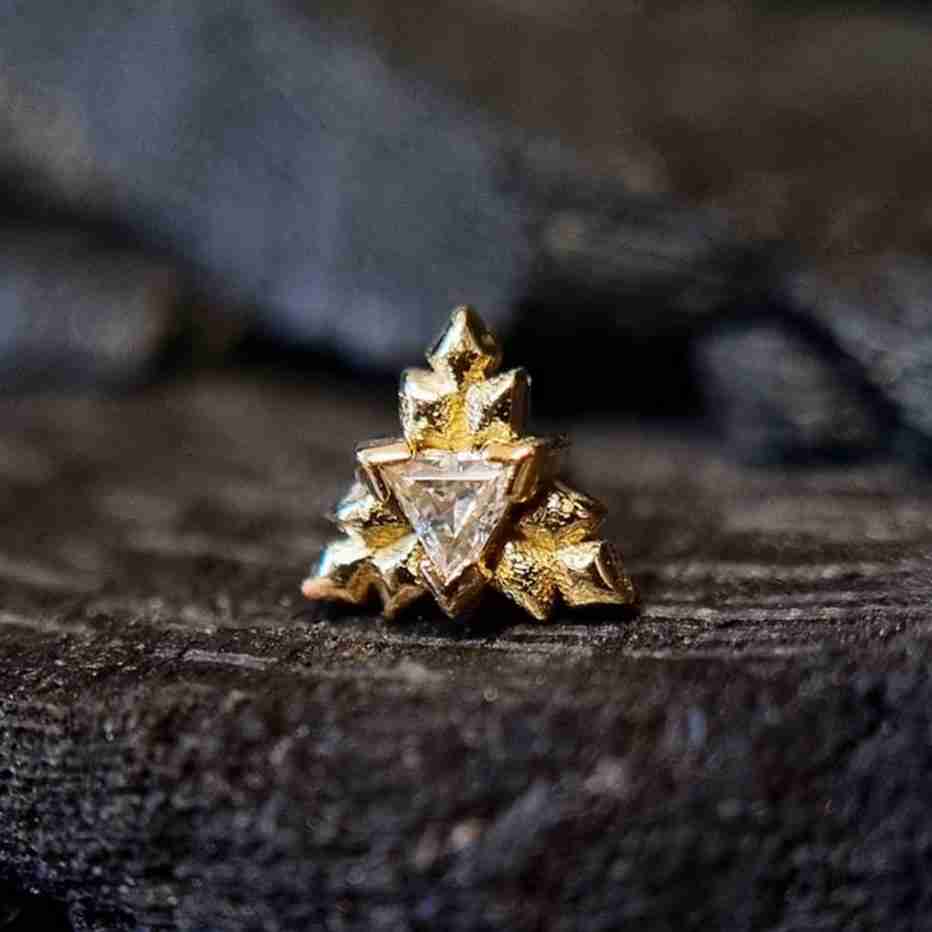 Triangle Alisea 3 With Bullets