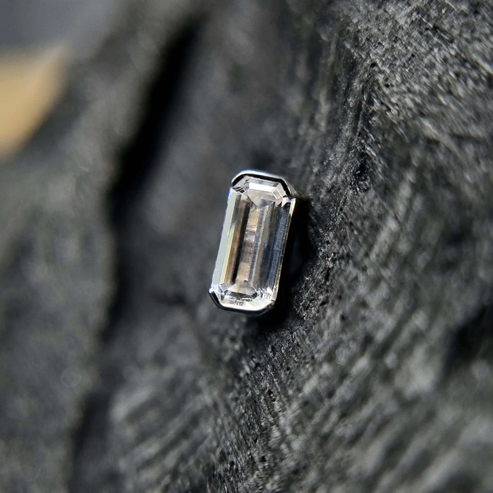 Octagon Half Bezel White Gold